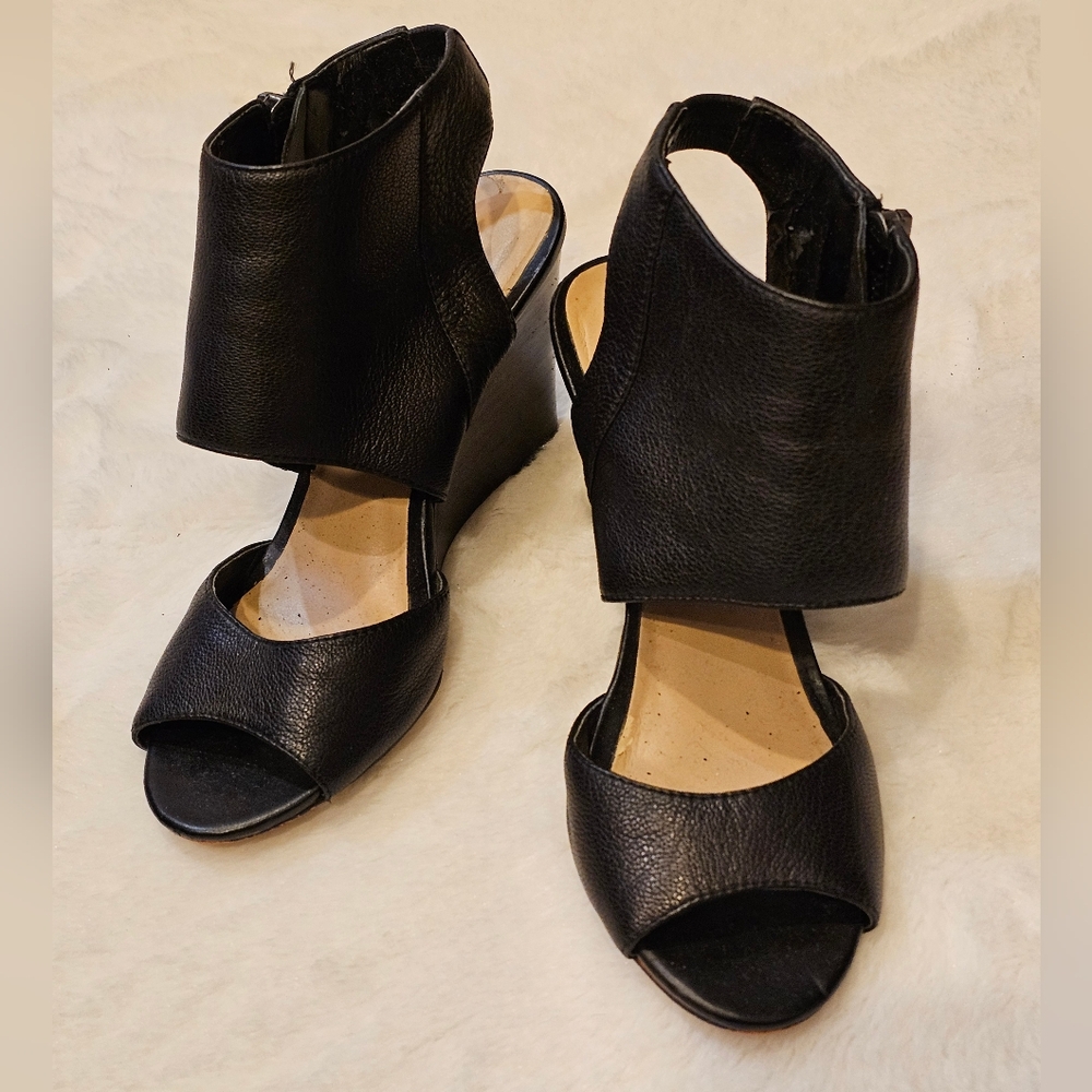 Ladies Sole Society Nelson Leather Peep Toe Wedge Boots Size 4.5 Black
